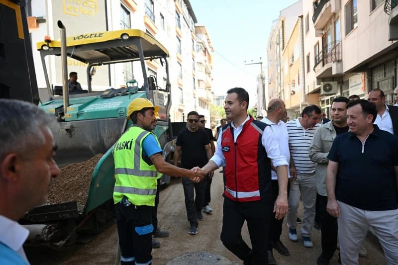 Manyas'a Altyapı ve Asfalt Yatırımı