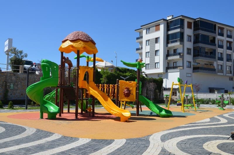 Balıkesir’in Gömeç ilçesi Kemalpaşa Mahallesi'nde bin 475 metrekare alana inşa edilen Aşık Veysel Parkı bitti.