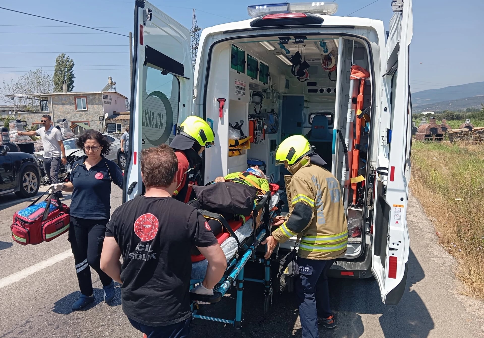 Erdek’te Feci Kaza: 1 Ölü, 2 Yaralı