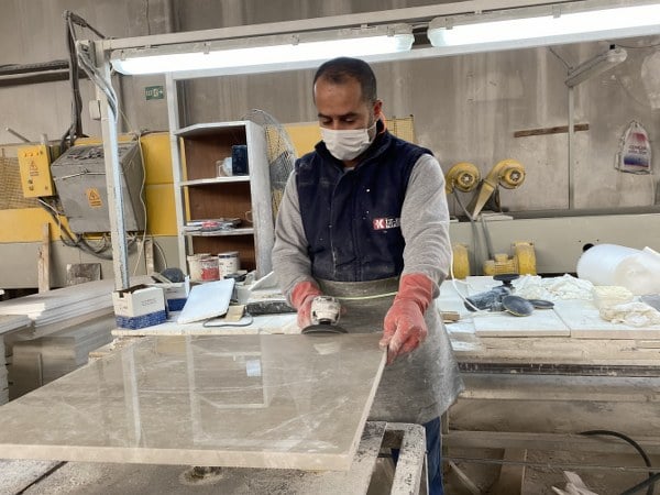 Türk doğal taş sektörü ABD'ye 500 milyon ihracat hedefliyor. 14 yıl aradan sonra zirveyi tekrar ABD'ye kaptıran Çin ise ikinci sırada kaldı.