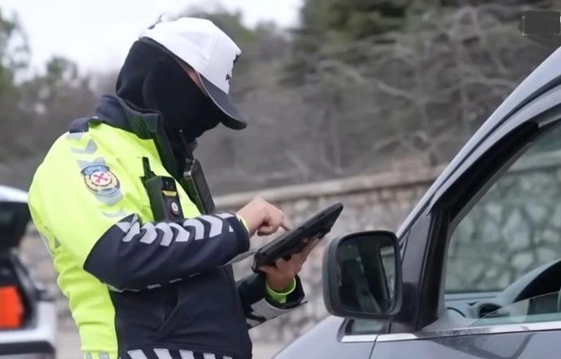 Araç Sahiplerini İlgilendiren Yeni Düzenleme: Hangi Ekipmanlar Serbest Oldu?
