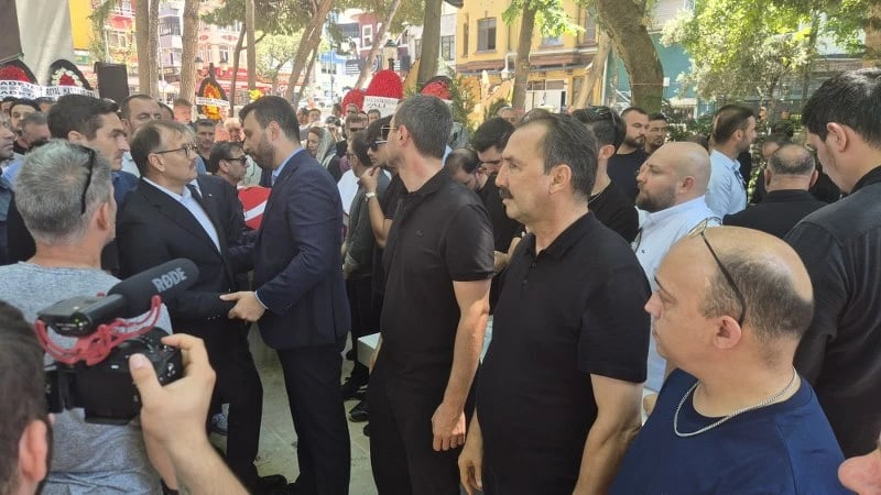 Bandırma, Mehmet Cemal Öztaylan'ı Gözyaşlarıyla Uğurladı