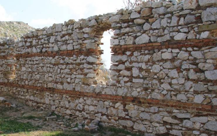 Kapıdağ Yarımadası, Aziz Andreas Manastırı, Agios Andreas Adaları, Bizans dönemi, tarihi yapılar, kültürel miras, restore çalışmaları.