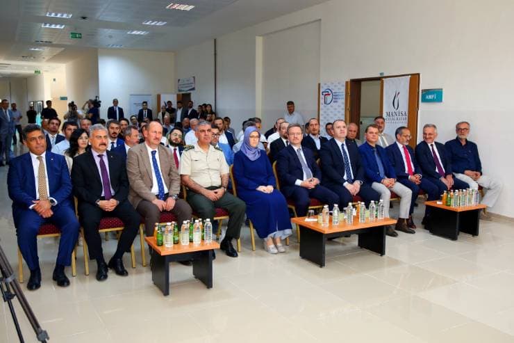 Manisa Celal Bayar Üniversitesi’nde Hava Platformları ve Savunma Sistemleri Araştırma ve Tasarım Laboratuvarı Açıldı